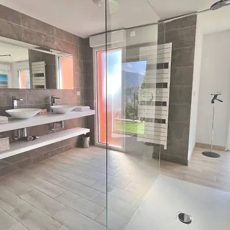וילה Detente Cote D'azur, Piscine Et Privatifs מנטון
