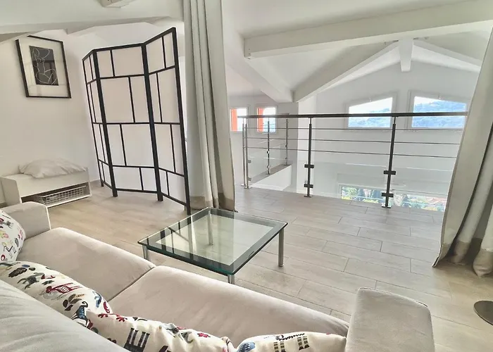 Detente Cote D'azur, Piscine Et Privatifs * Mentone