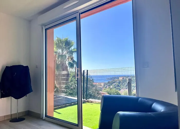 Detente Cote D'azur, Piscine Et Privatifs * Mentone