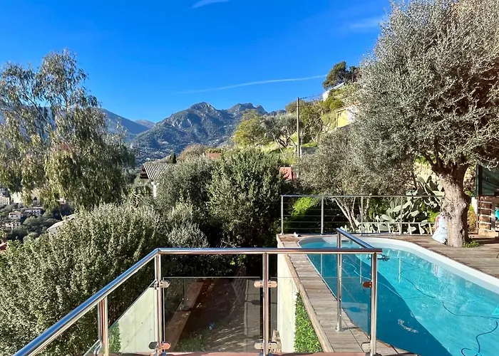 Detente Cote D'azur, Piscine Et Privatifs * Mentone