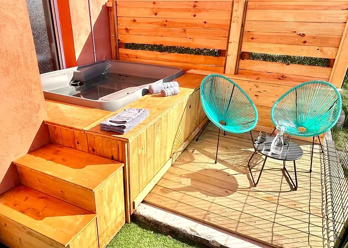 Detente Cote D'azur, Piscine Et Privatifs Villa